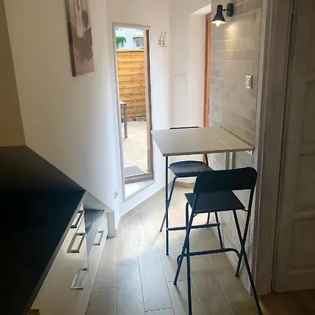 شقة Boroka Belvaros